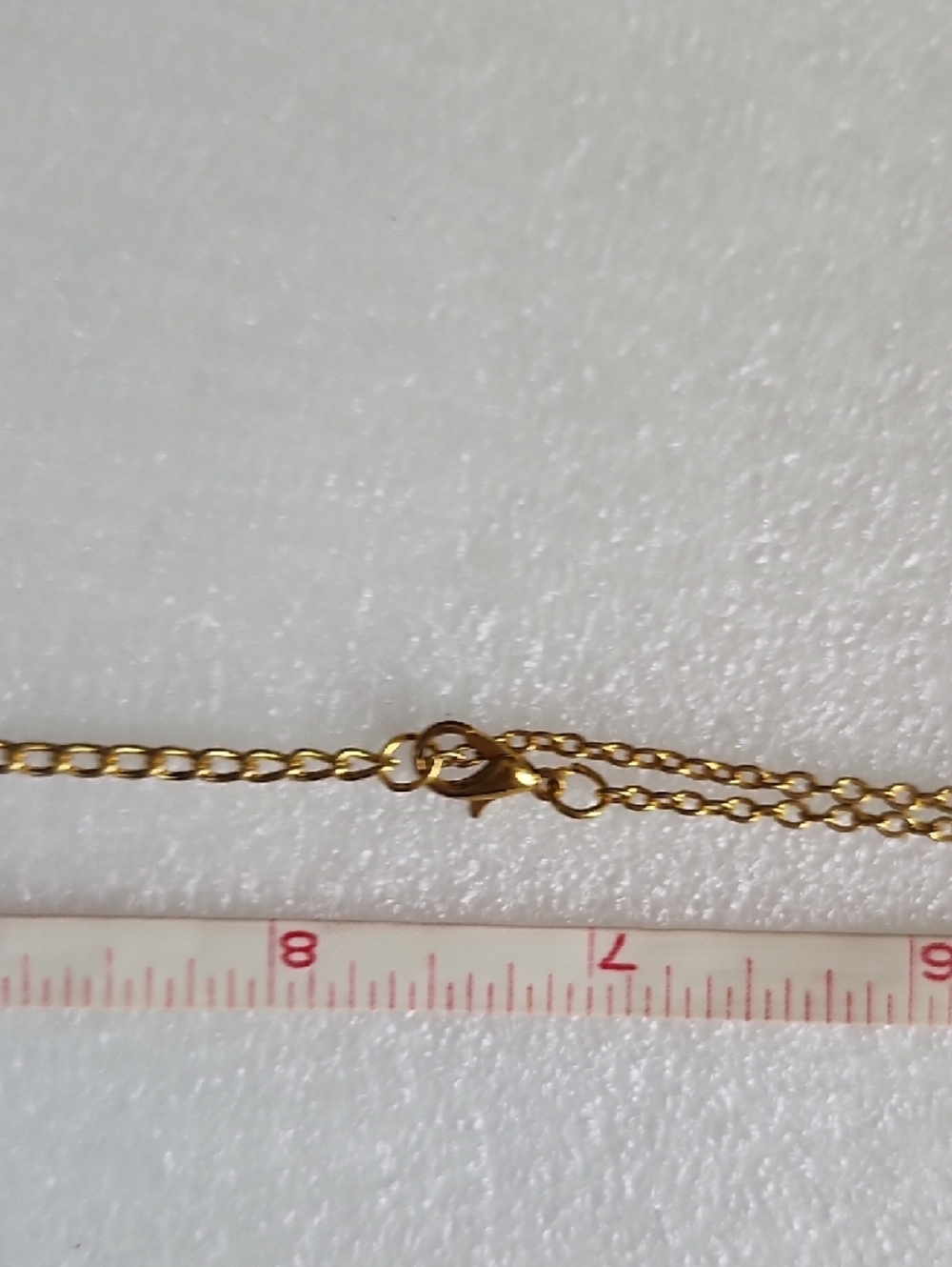 Hand Crafted Gold-Tone Necklace with White Cat Charm - Picture 5 of 9